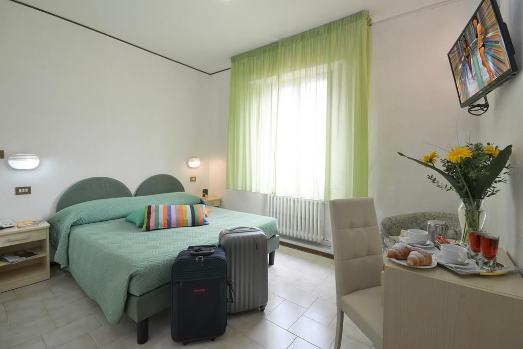 Albergo Martini Кьянчано-Терме Номер фото